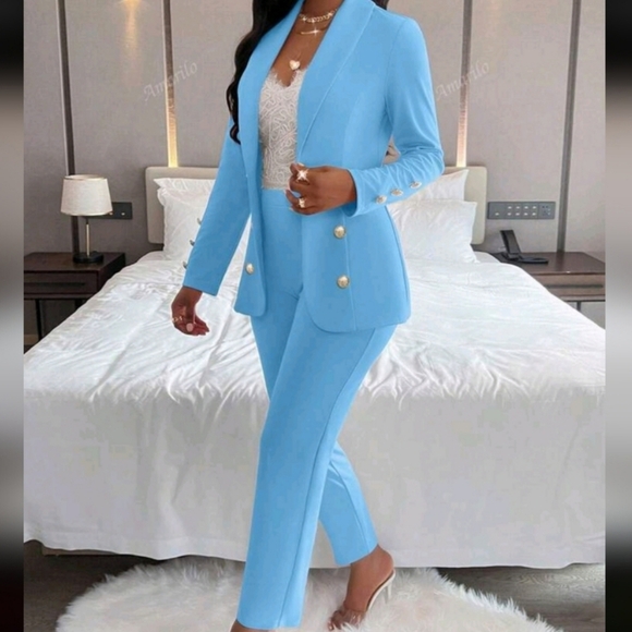 Women's Blue Blazer and Pants Set - Picture 6 of 6
